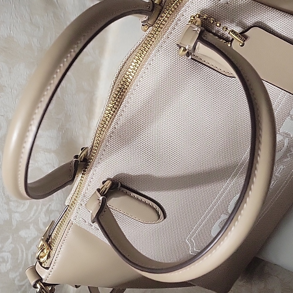COACH BADGE ELISE SATCHEL  BAG NWOT - Picture 11 of 14